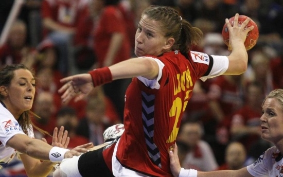 Női kézilabda Eb - Lazovic nem játszhat az elődöntőben