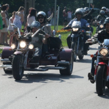 Motoros felvonulás - Pápai Játékfesztivál - 2013