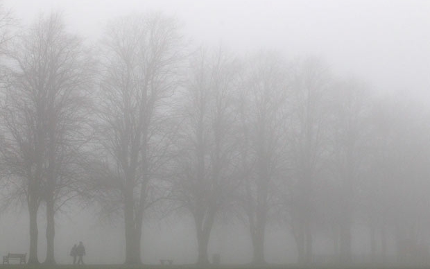 A fél országban sűrű ködre figyelmeztetnek