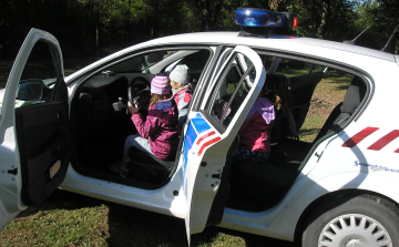 Közlekedési foglalkozás a kemenesszentpéteri óvodában