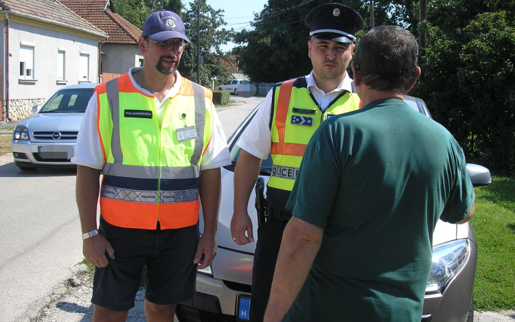 Közös szolgálat a polgárőrökkel
