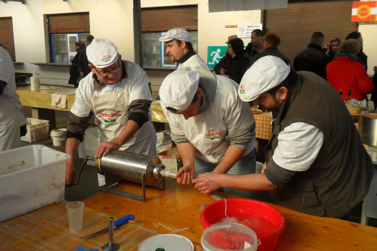 Idén is sokan kóstoltak a Pápai Böjtelőn