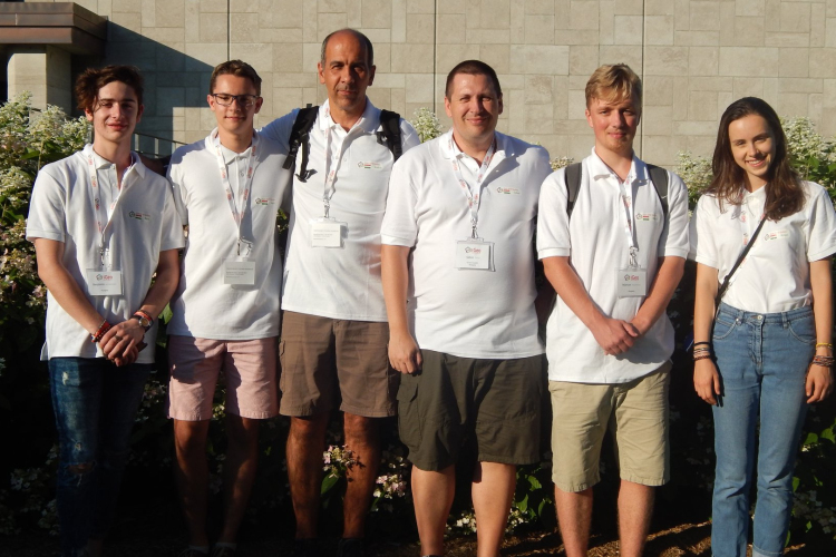 Pápai érem a  Nemzetközi Földrajzi Olimpián