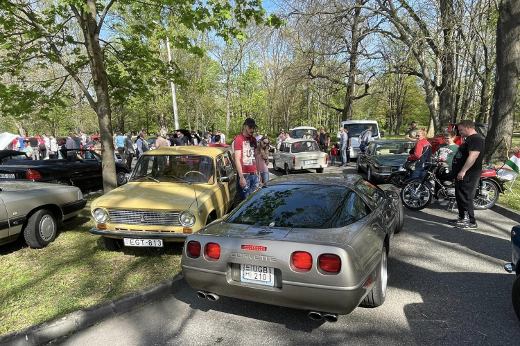 Veterán Járművek Pápán