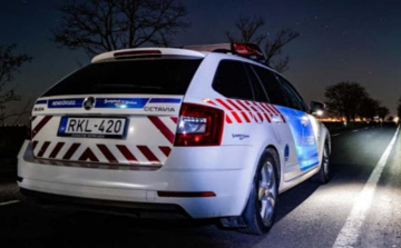 A csomagtartóban is találtak migránst, a Lovászpatonán megállított autóban