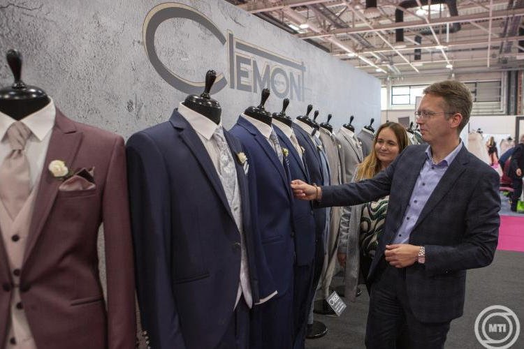 A kormány 2025-öt a fiatalok családalapítási évévé szeretné tenni