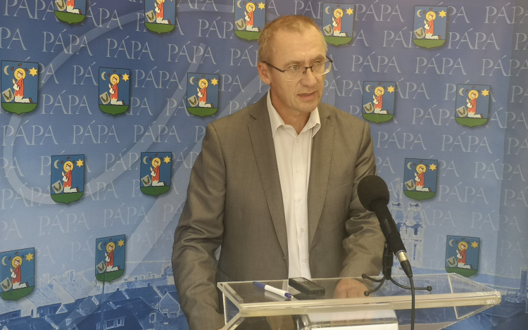 Koronavírus: A karanténok és az aktív esetek száma is megduplázódott az elmúlt héten Pápán