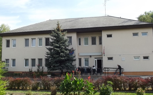 Megérkezett a Teveli úti idősek otthonának három munkatársának teszteredménye