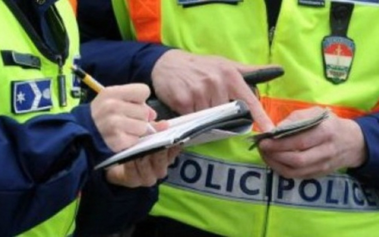 Megrúgta az ügyeletes orvost