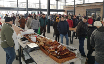 Piacosok és köztéri árusok számíthatnak NAV ellenőrzésre Pápán