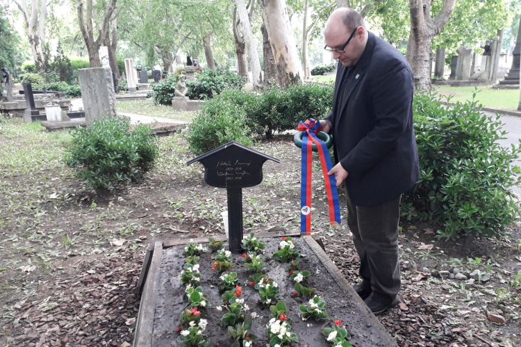 A XX. századi európai irodalom kiemelkedő alakjának emlékezete