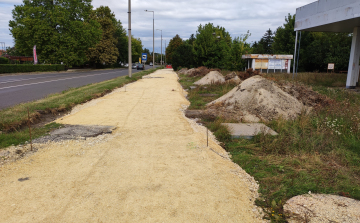 Megújul a kerékpárút a Gyimóti úttól az Igal lakótelepig