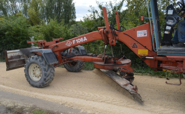 Javítják a murvás utakat