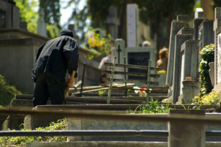 Amikor az elmúlás és a gyász költözik lelkünkbe...