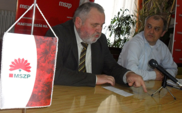 Gőgös Zoltán: Fél éven belül újra gond lesz a húsgyárral