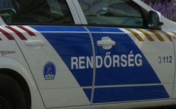 Engedély nélküli vezetés miatt vették őrizetbe