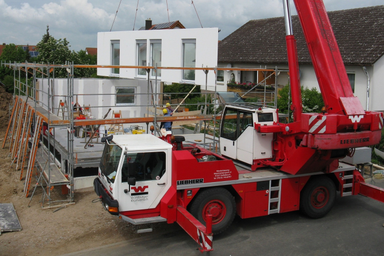 Alumínium állvány, a „könnyűsúlyú” munkabiztonság 