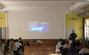 Digitális csapdák között