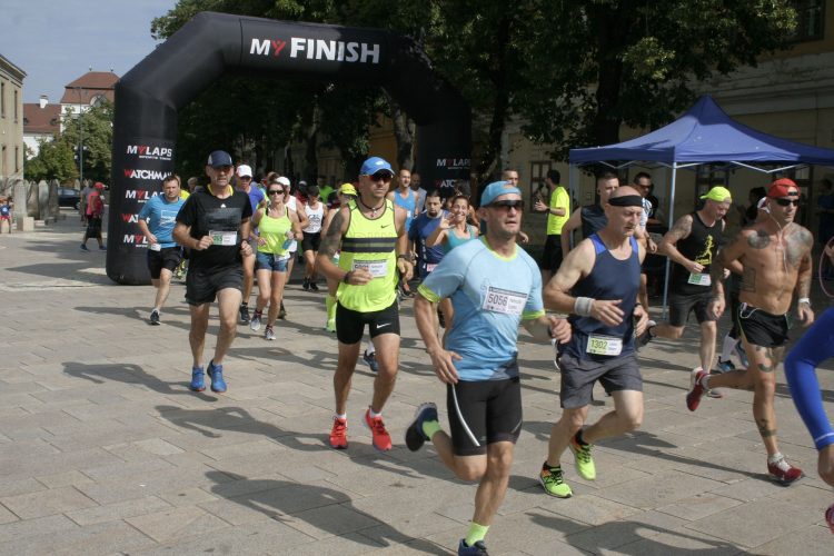 6. Watchman Pápa Félmaraton