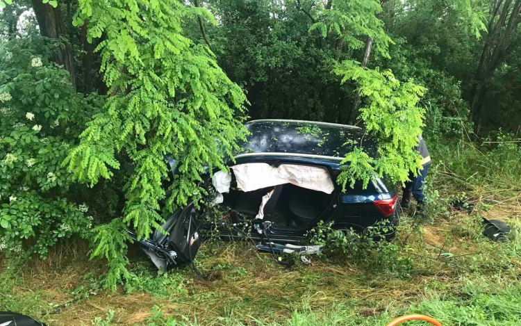 Baleset Pápa és Nagyacsád között, teljes az útzár