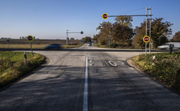 Körforgalom épül Veszprémvarsánynál