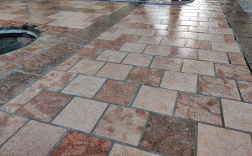 A kapuszínnél már fugáznak a Kossuth utcán