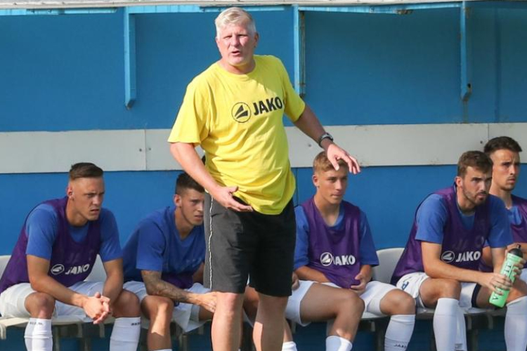 Nagy pofont kapott a Perutz hazai pályán