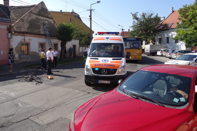 Elütöttek egy kerékpárost a belvárosban