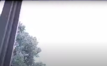 Olvasónk videóján az éjszakai villám, amire a fél város felriadt