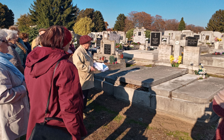 Főhajtások a Halottak Napja alkalmából