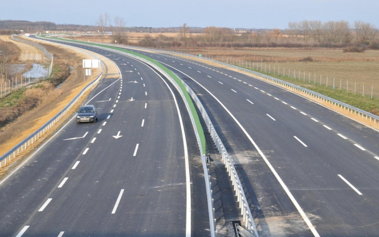 Nézze meg a 83-as új útvonalának terveit