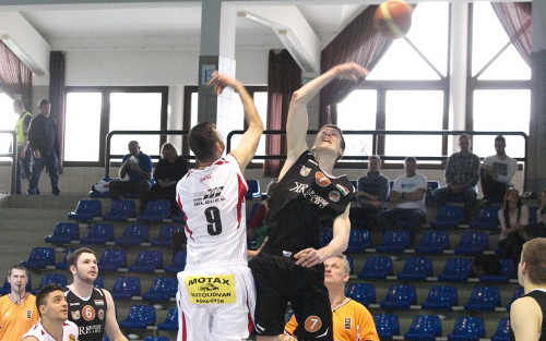 Fiatal, lendületes csapattal vág neki a szezonnak a PKC