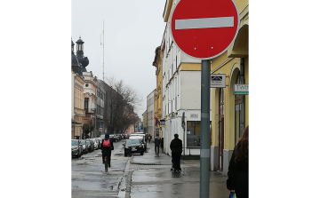 Forgalommal szemben kerékpárral: Szabályos?