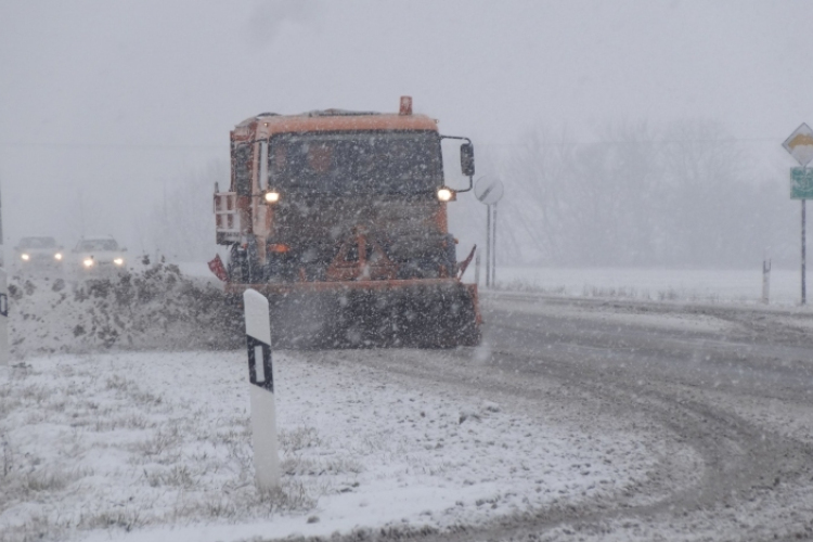Havazás: Télies útviszonyok, nehézkes közlekedés