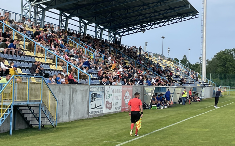 Osztályozó - Hátrányból várhatja a visszavágót a Perutz