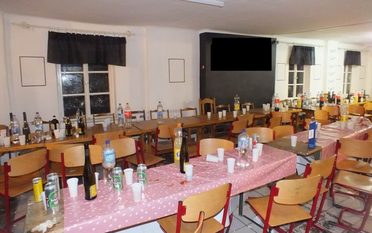 Razzia volt egy pápai és egy vidéki szórakozóhelyen