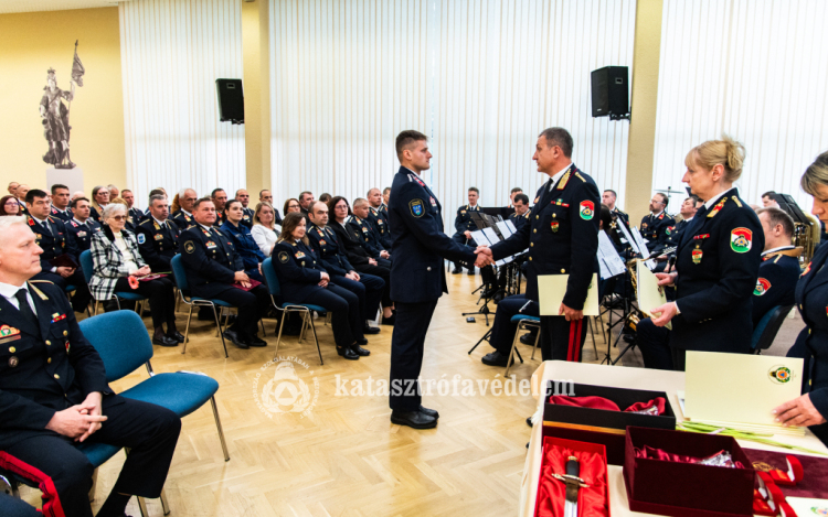 Elismerések Tűzoltónap alkalmából