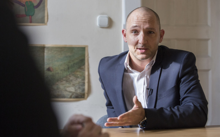 Írta a NAV-nak, hogy adják vissza az adóját, mert nem arra fordítják, amire kéne