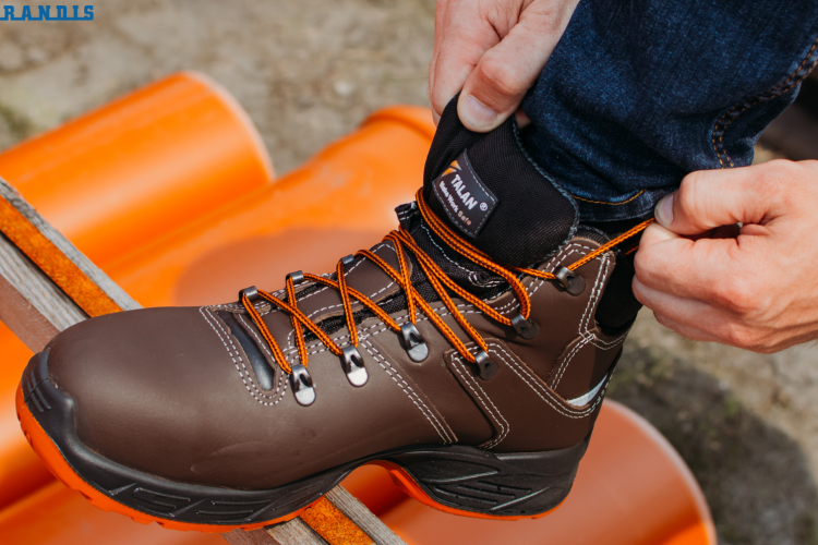 Hogyan válasszunk munkavédelmi cipőt?