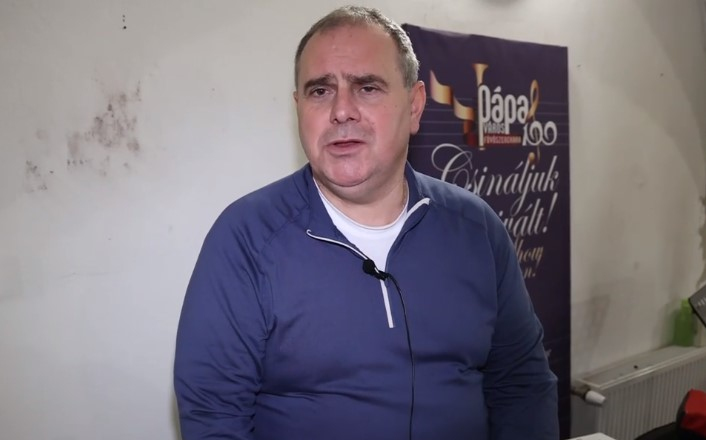 15 év után búcsúzik - Horváth Adrián megtartotta utolsó próbáját a pápai fúvósokkal