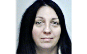 Ha látja a képen látható nőt, hívja a rendőrséget