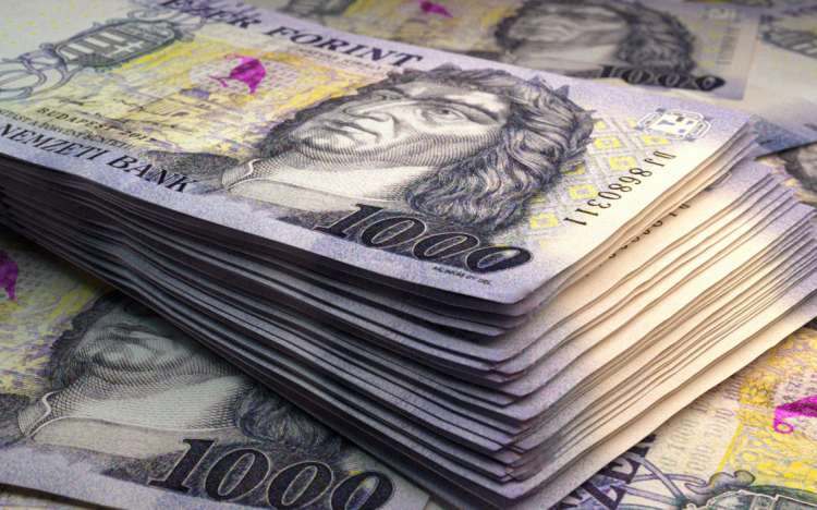 Nagyot emelt az alapkamaton az MNB