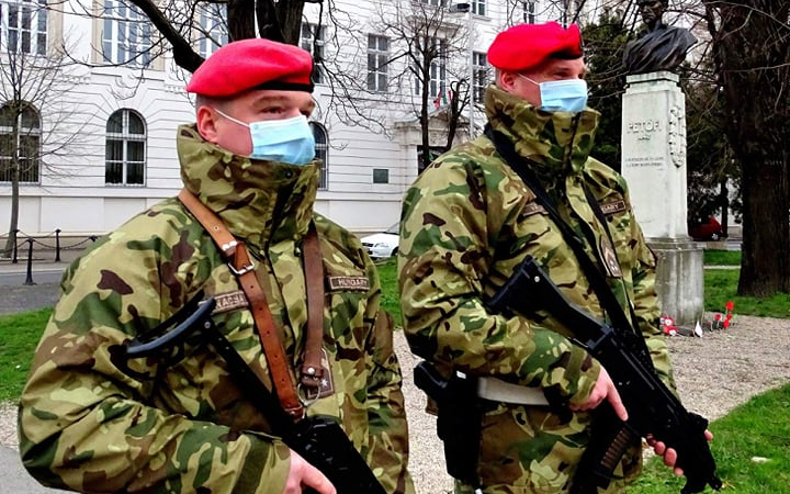 Nem hosszabbították meg a korlátozó intézkedéseket!