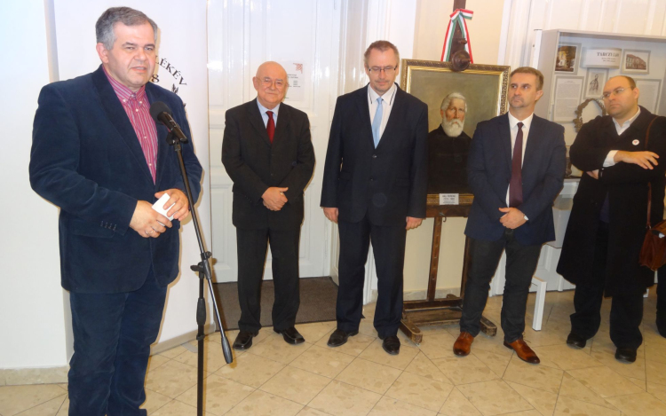 A mi Jókaink - Kamarakiállítás nyílt Pápán