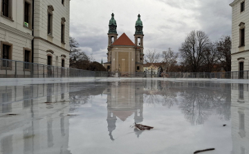 Jég veled! - Vége a szezonnak a pápai korcsolyapályán