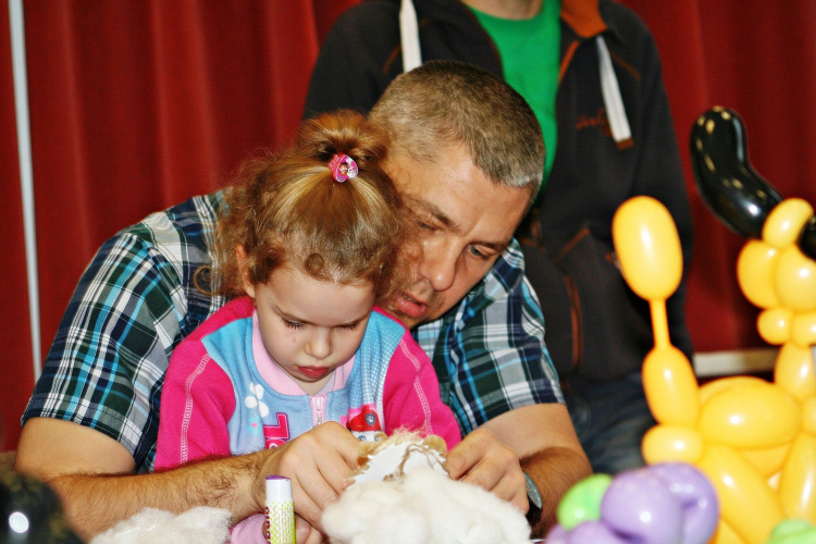 Farsangi Családi Délután a Színházban