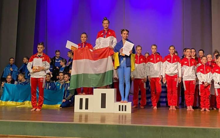 Pápai légtornászok Európa csúcsán