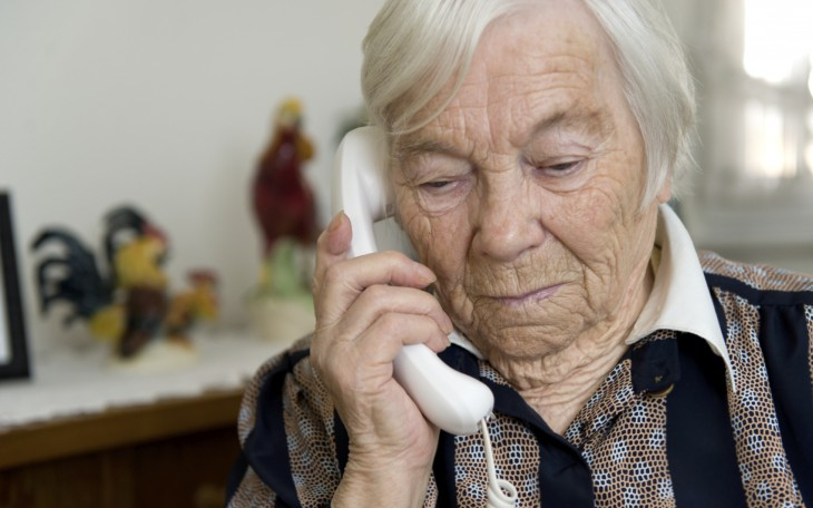 Unokájuknak adta ki magát, így csalt ki pénzt az idősektől