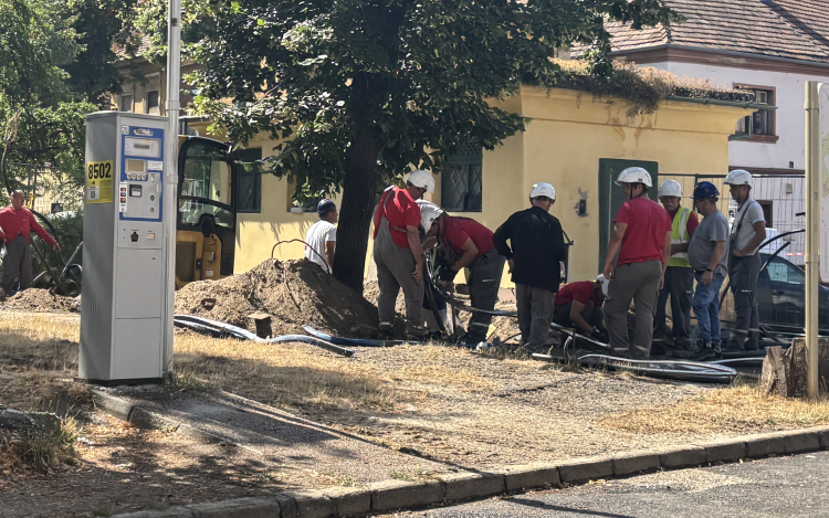Bocsánatot kért az E.On - Technikai hiba miatt nem minden érintett kapott értesítést az áramszünetről
