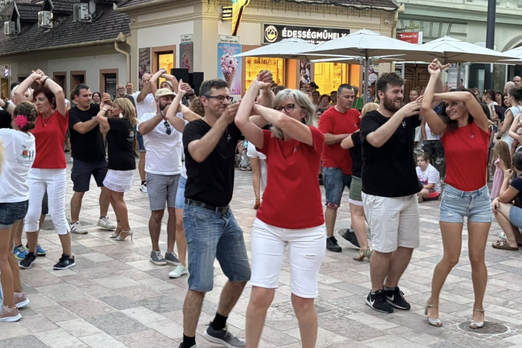 Fergeteges hangulat a Belvárosi Forgatagban!